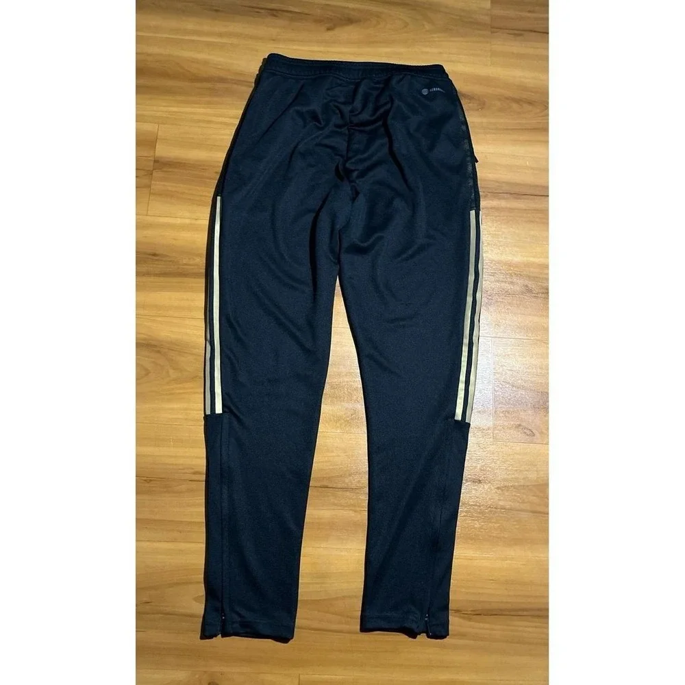Unisex NWOT Adidas 3 Stripes Drawstring Athletic Performance Track Pants